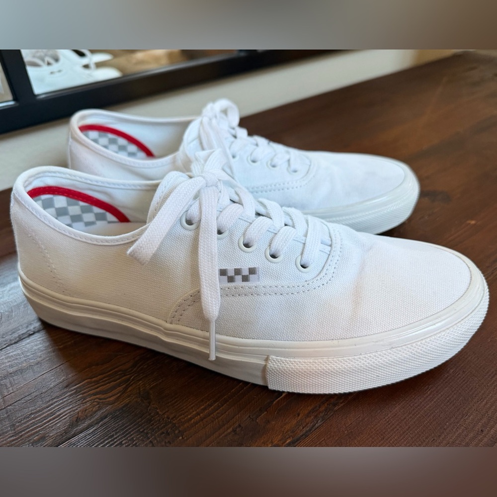 Vans Skate White Canvas Sneaker Women’s 10